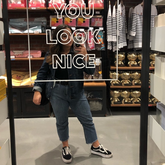 Meet your Posher, Gina - Picture 4 of 7